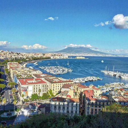 Napoli Flower'S Bed & Breakfast Bagian luar foto