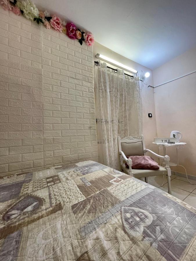 Napoli Flower'S Bed & Breakfast Bagian luar foto