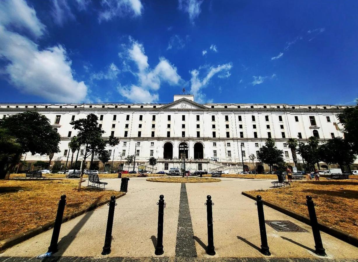 Napoli Flower'S Bed & Breakfast Bagian luar foto