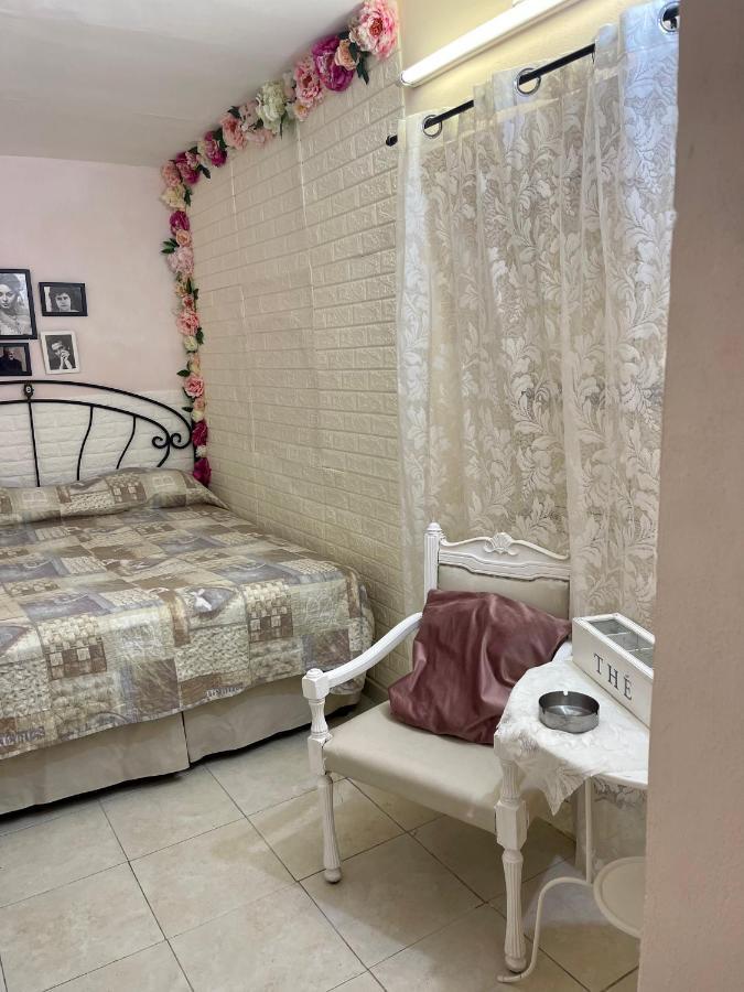 Napoli Flower'S Bed & Breakfast Bagian luar foto