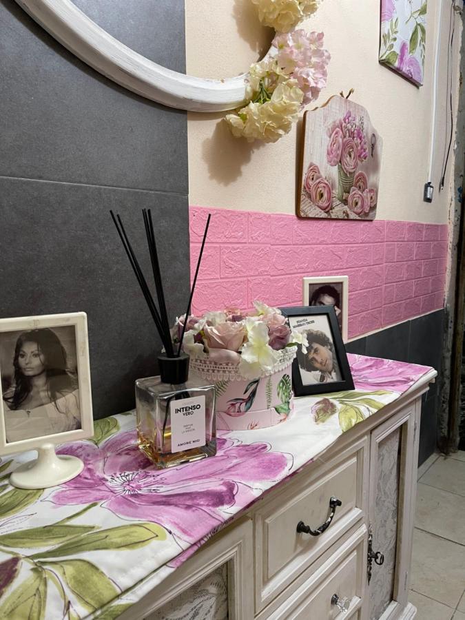 Napoli Flower'S Bed & Breakfast Bagian luar foto