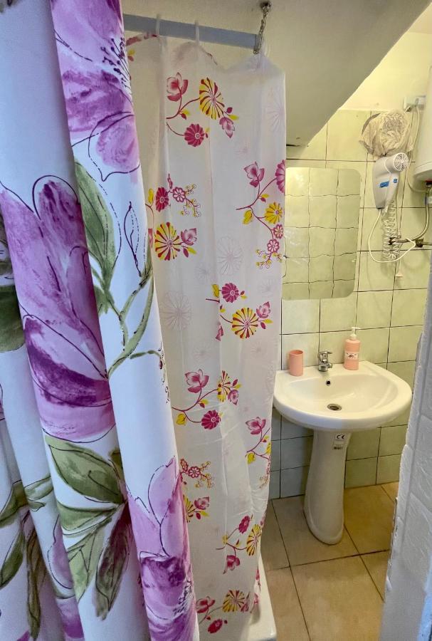 Napoli Flower'S Bed & Breakfast Bagian luar foto