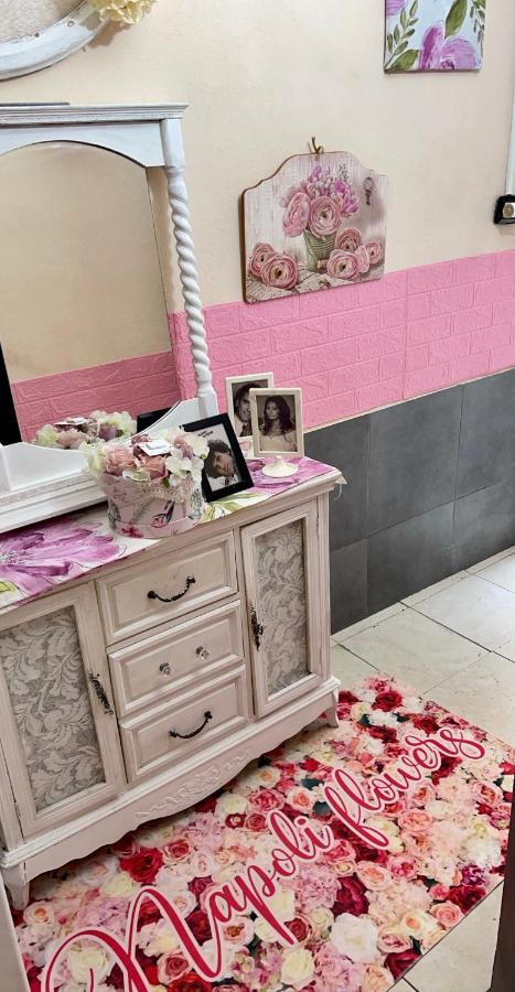 Napoli Flower'S Bed & Breakfast Bagian luar foto