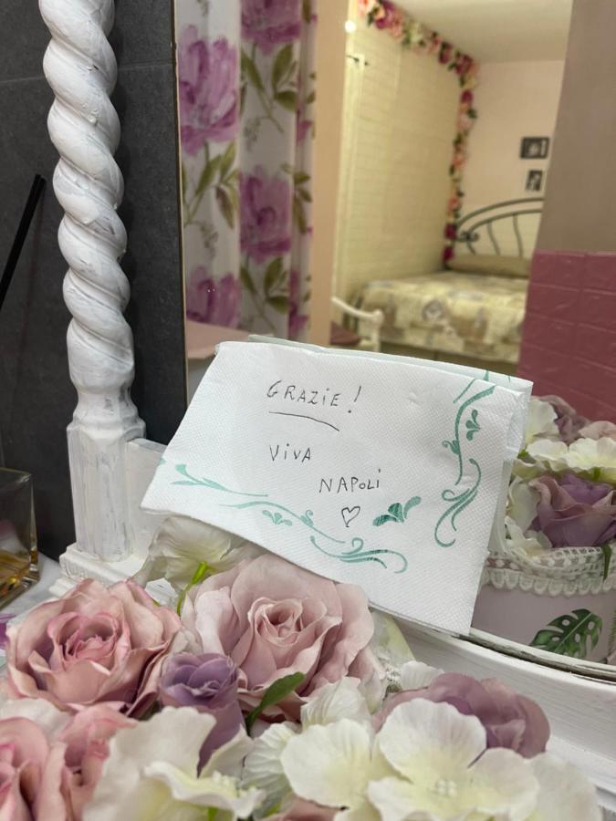 Napoli Flower'S Bed & Breakfast Bagian luar foto